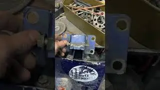 Ремонт дверных петель большегрузного грузовика