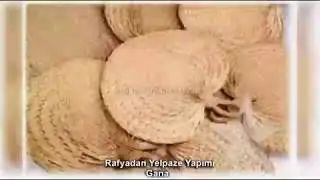 Afrika'da Gana'da Rafya'dan Yelpaze Yapımı