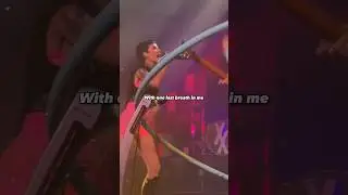 Halsey - performs “forget me too” with “MGK” at Robert hall in UK