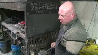 Хранитель традиций. Кузнец Дмитрий Заварзин . ГТРК Бира.. Золотое Кольцо 2023