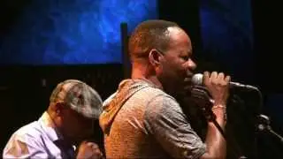 4 Etoiles - Ayant Droit - LIVE at Afrikafestival Hertme 2010
