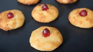 Eggless Macaroon | Coconut Macaroons | How to make Easy 2 Ingredient Recipe by Shruti in the Kitchen