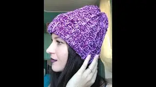 Простая легкая модная красивая шапка крючком  имитация вязки спицами crochet hat