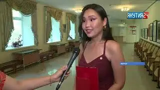 Около 500 выпускников СВФУ получили красные дипломы