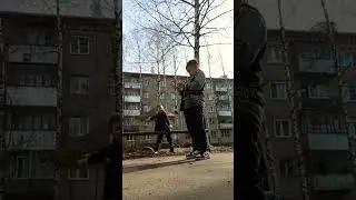 э лави аптечку 