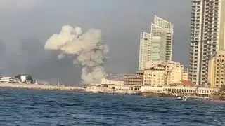 Explosion Beirut filmed (longer video)
