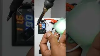 Diode acts As Temperature Sensor 