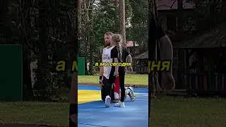 Тренировочный процесс с малышкой😍 когда она немного забила связку☺️ 