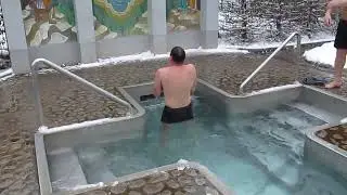 ныряние в крещенскую воду Саржин яр Харьков