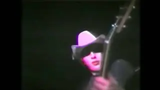 Turbonegro - AJZ Bielefeld 10.01.1997 / Full Show / 2 cams / Good Sound