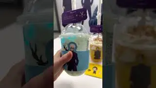 Trying the Jujutsu Kaisen x The Alley collab boba drinks 🥭🥥 in Frankfurt • Germany