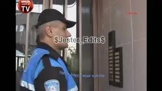 Hırsız kapıyı açarmısınız :D #short