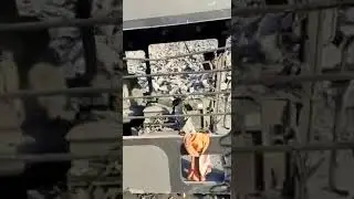 На ЛГОКе  взрывом  оторвало кабину экскаватора