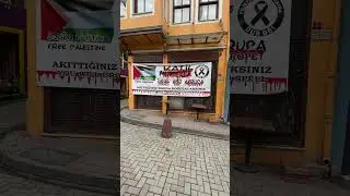 Таинственная надпись в районе Балат.ТурцияBalat bölgesinde gizemli bir yazıt. Türkiye. İstanbul 2024