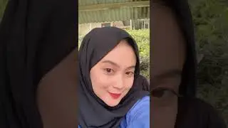 NAHAN PIPIS CEWEK CANTIK MALAH KENTUT DI SAWAH