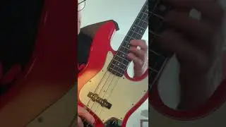 So this clip uses Minor ( Dorian) vocabulary inc a triad pair  i repeat at the end #bass #learnbass