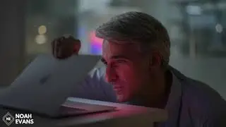 Craig opens his MacBook but it’s broken