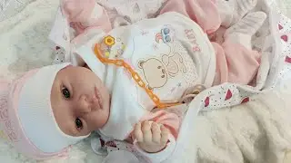 Собираемся домой. Малышка Лоу Лоу проснулась.