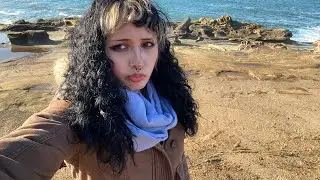 Girlies go whale watching (terrible twist at the end) 