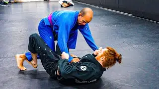 The NEW Double Sleeve Butterfly Guard ( In Sparring )