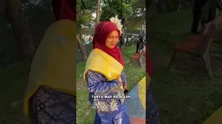 Umur 15  pun cantik la adik ni , semoga berjaya dunia akhirat yer #zarulkacak #streetphotography