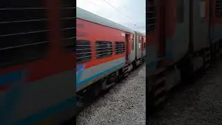 Vijayawada Intercity on Fire || LPI-BZA