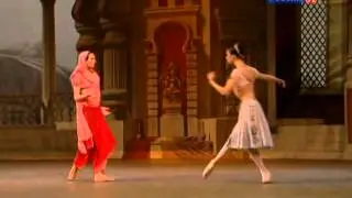 Баядерка (фрагмент с кинжалом)