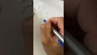 帽子の中に隠れています