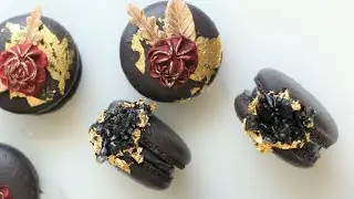 Geode & Gold macarons