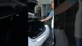 2024 Mercedes Benz Maybach S 680 Cargo Space Details