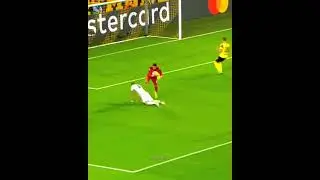 This is Why Ronaldo has Less Assists 😢