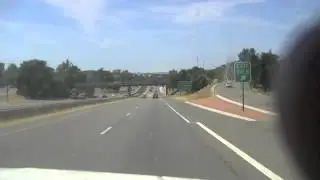 Obama Portesters Vs Train Horn (Nathan air chime K5LA)