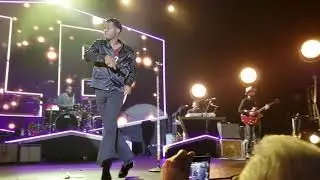 Coming Home - Leon Bridges (Live in Seattle)