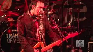 Three Days Grace - Riot (Live at the Edge)