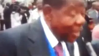 LAMBER MENDE ALOBI BANGO BA KOBANGA ÉTATS UNIS TE ATA BASALI NIOSO PO TO LANDA BANGO TO BOYI