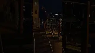 Паша скатывается, с пирила🤣💪