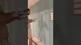 🔥 Pegar Cinta de Papel en Juntas de Drywall 👍 Herramientas Llana y Espátula #shorts #drywall