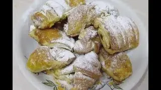 Слойки с яблочно - медовой начинкой. Выпечка из слоёного теста.