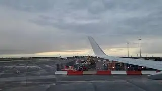 Ryanair Boeing 737 TakeOff Dublin Airport