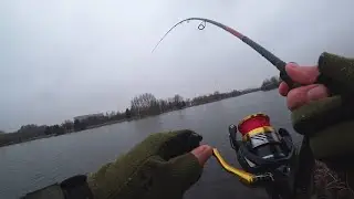 Этот новый воблер опять всёк щуку! Рыбалка со спиннингом в центре города Минска. Свислочь - Беларусь