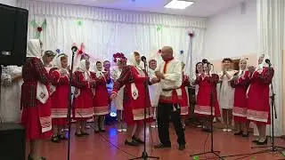Шӑнкӑр шӑнкӑр шыв юхать