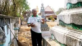 สรงน้ำธาตุพ่อต้าย แม่สุวรรณ น่าบัณฑิต ๑๔ เมษายน ๒๕๕๙ ณ วัดไดอีเผือก ทับคล้อ พิจิตร