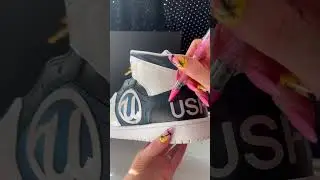 Custom Air Jordan 1's  for Usher 🎤😮‍💨 @pineapple_princess_creations