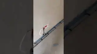 Электромонтаж со стяжкой и штукатурными потолками. А как? 🤔 #электромонтаж #электромонтажныеработы