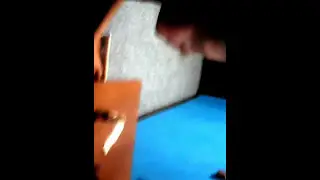 Смешное видео где мальчик играет в стрелялки