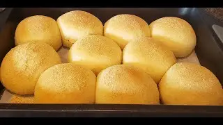 AUTHENTIC SOFT AND FLUFFY  PANDESAL