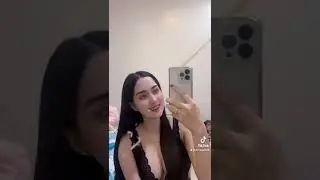 CEWEK CANTIK THAILAND PAMER TOKET GEDE 💦💦🥰🤩🤩😍 