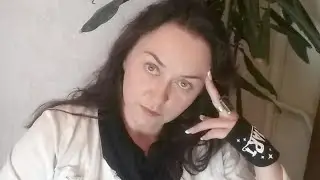 Одной Жопой На Двух Стульях