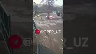 in Tashkent a driver hit 2 schoolchildren with his car. 2 нафар болани уриб юборди😨 #shorts
