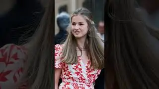 when princess leonor and infanta sofia visited the museum💖